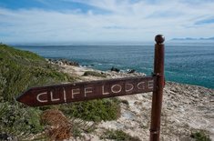 Sea front guest house De Kelders